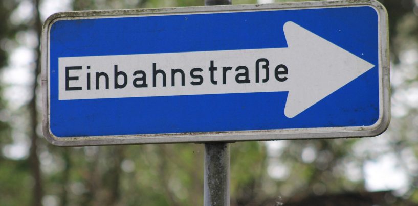 Einbahnstraßen-Regelung an der Fischer-von-Erlach-Straße